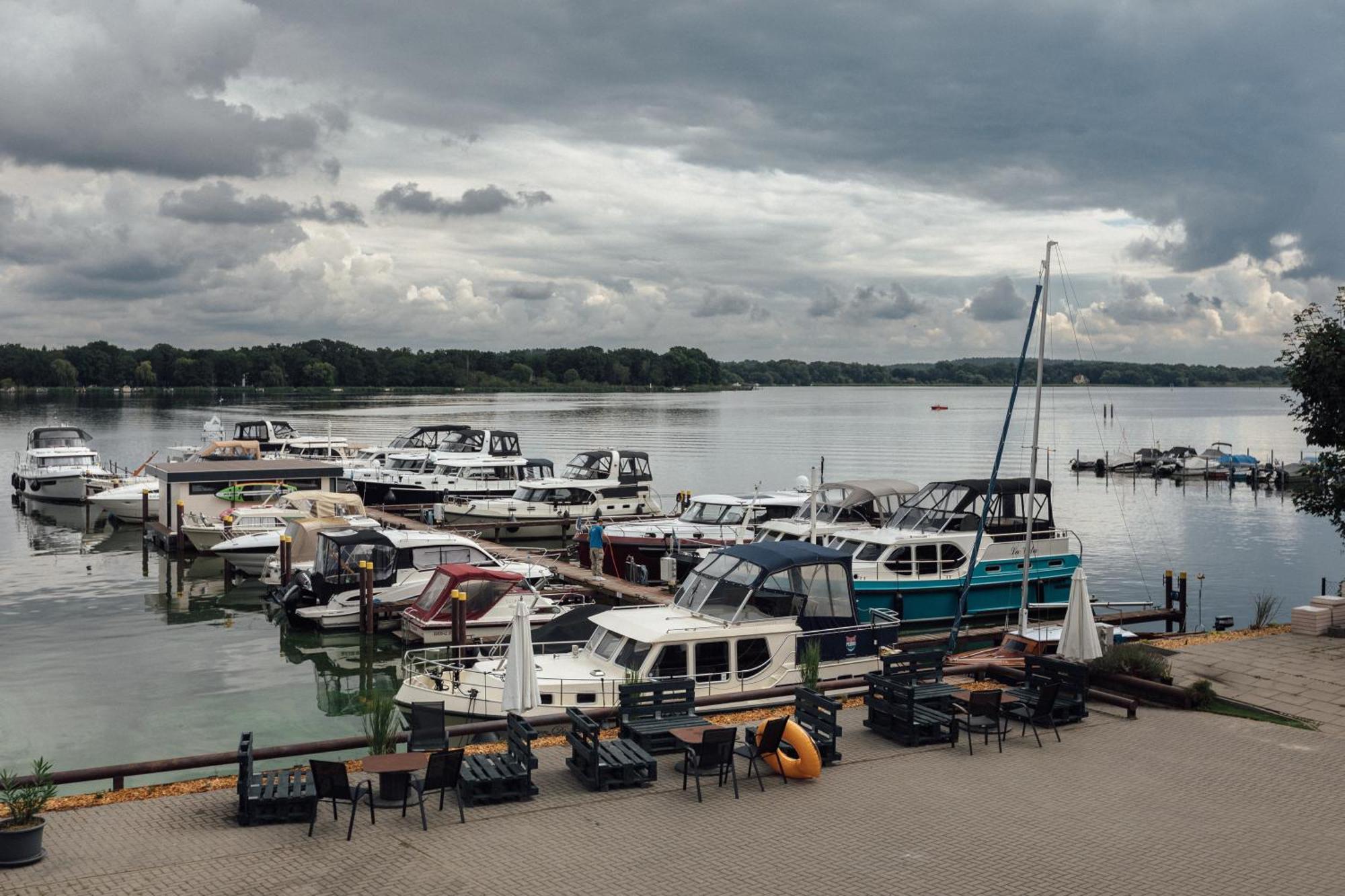 Exklusive Ferienwohnungen An Der Havel Werder  Exterior photo