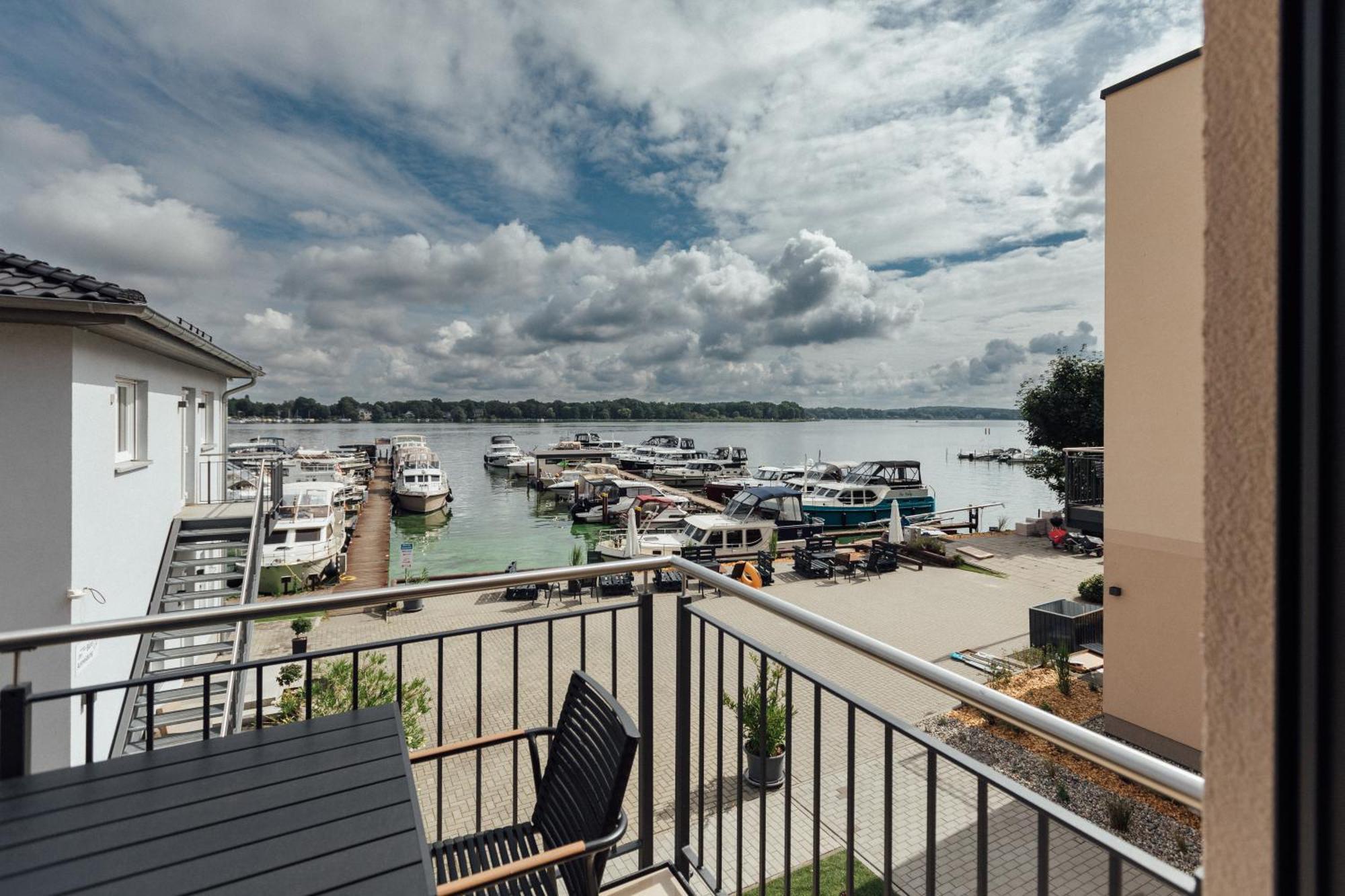 Exklusive Ferienwohnungen An Der Havel Werder  Exterior photo